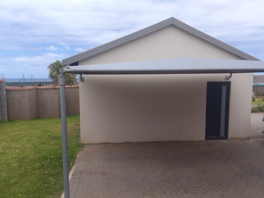 To Let 3 Bedroom Property for Rent in Gonubie Eastern Cape